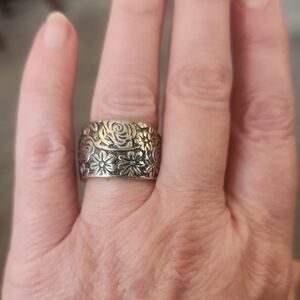 Silpada Silver Floral Band Ring